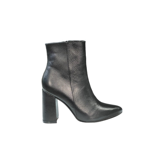 BOTINES CUERO NEGRO -TACO 9