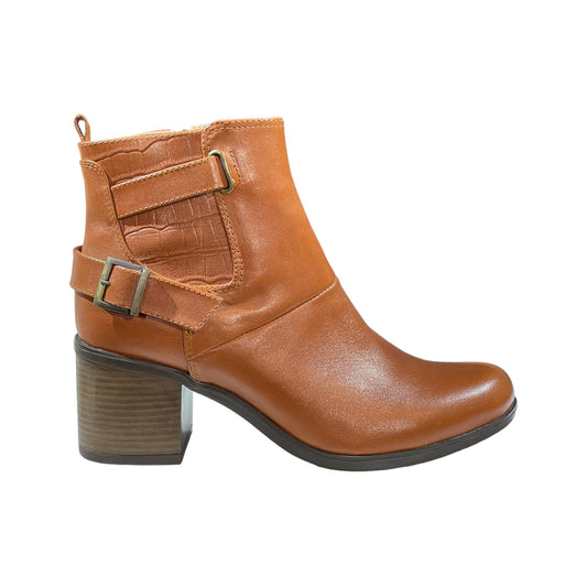 BOTIN CAMEL MATE DE HEBILLAS Y TEXTURA - TACO 5