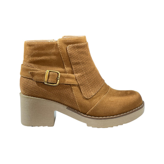 BOTIN SUEDER CAMEL CON HEBILLA Y TEXTURA - TACO 5