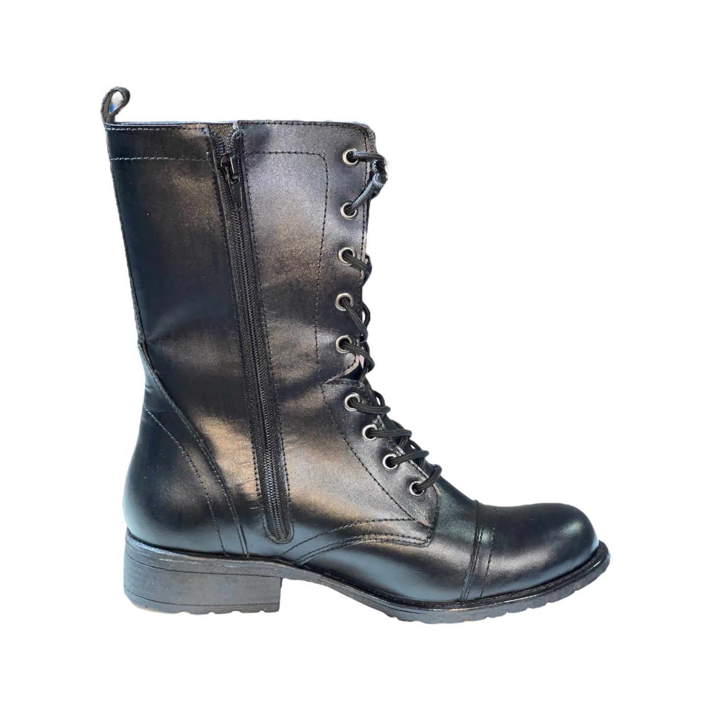 BOTAS CUERO NEGRO CON PASADORES - TACO 3